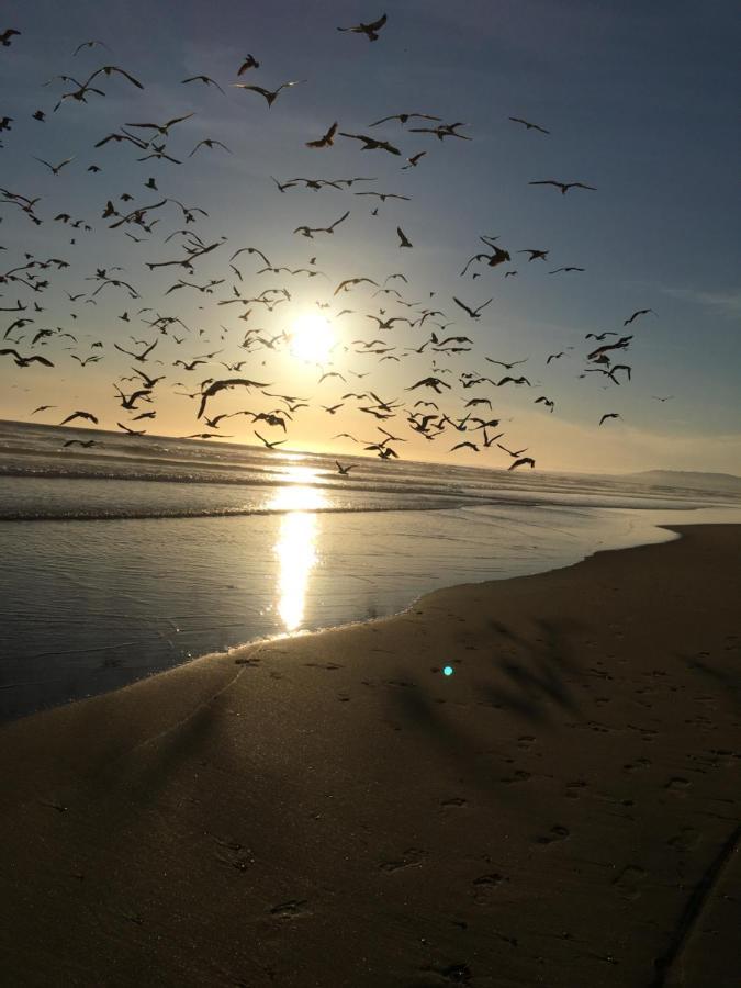 Costa De Caparica Apartment ภายนอก รูปภาพ